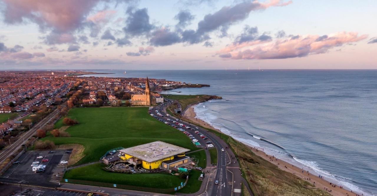 The Beach Front Apartment, Amazing Frontline Sea Views Tynemouth Exterior photo