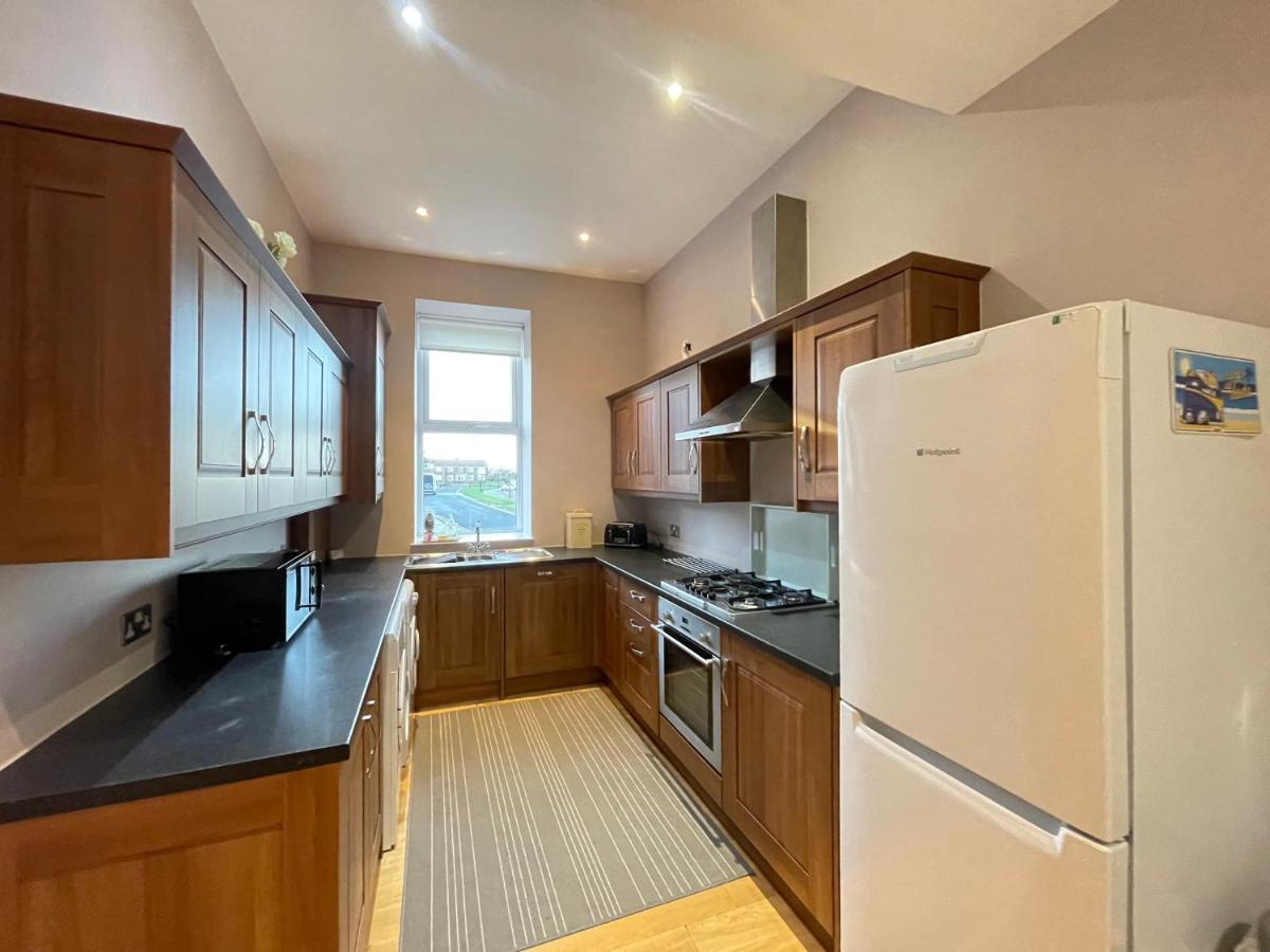 The Beach Front Apartment, Amazing Frontline Sea Views Tynemouth Exterior photo